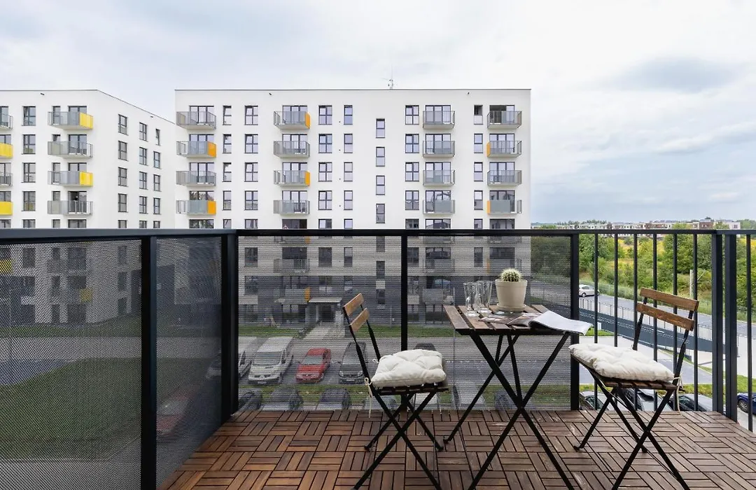 Vetulaniego Apartment With Air Conditioning & Parking By Renters Prestige-1
