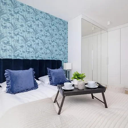 Vetulaniego Apartment With Air Conditioning & Parking By Renters Prestige-2